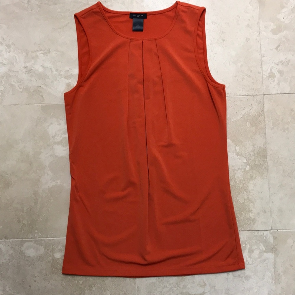 NWOT! Ann Taylor Keyhole Blouse, sleeveless, xs